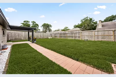 1130 Copper Creek Drive, Katy, TX 77450 - Photo 23
