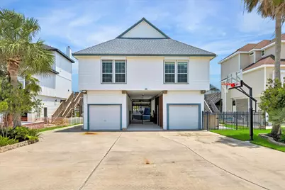 506 Westerly Drive, Tiki Island, TX 77554 - Photo 1