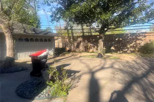 2603 Briarpark Dr, Houston, TX 77042 - Photo 3