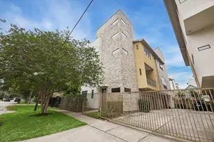 4611 Austin St, Houston, TX 77004 - Photo 1