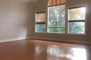 2430 Dorrington St, Houston, TX 77030 - Photo 9