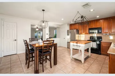 2606 Skyview Shadows Court, Houston, TX 77047 - Photo 17