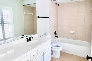 2820 South Cotswold Manor Drive, Houston, TX 77339 - Photo 25