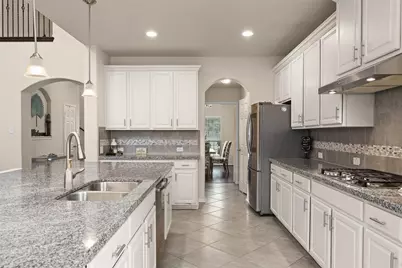 4318 Parkview Terrace Lane, Dickinson, TX 77539 - Photo 11