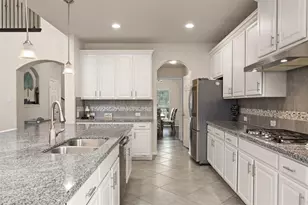 4318 Parkview Terrace Ln, Dickinson, TX 77539 - Photo 11