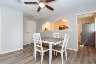 402 W Camp St, Brazoria, TX 77422 - Photo 9