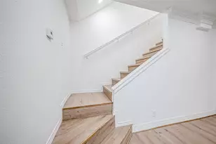 1739 Nocturne Ln, Houston, TX 77043 - Photo 21