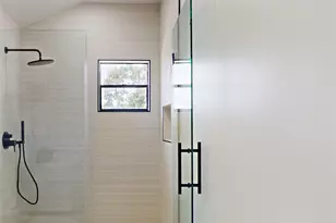 5055 Yarwell Dr, Houston, TX 77096 - Photo 35