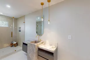 5055 Yarwell Dr, Houston, TX 77096 - Photo 25