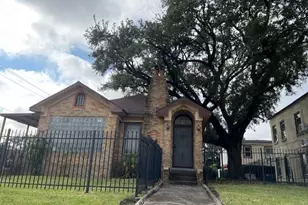 4442 Leeland St, Houston, TX 77023 - Photo 1