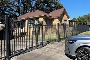 4442 Leeland St, Houston, TX 77023 - Photo 13