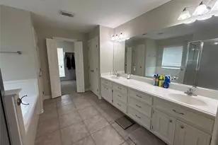 308 Williamsburg Ave, Clute, TX 77531 - Photo 15