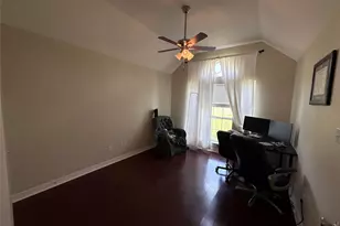 308 Williamsburg Ave, Clute, TX 77531 - Photo 9