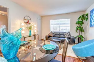 6041 N Winsome Ln, Houston, TX 77057 - Photo 1