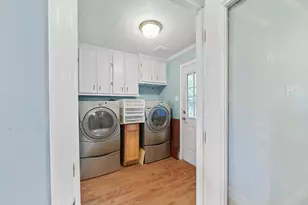 9015 Bintliff Dr, Houston, TX 77074 - Photo 13