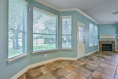 2714 Safe Harbour Circle, Friendswood, TX 77546 - Photo 15