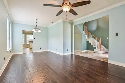 2714 Safe Harbour Circle, Friendswood, TX 77546 - Photo 7