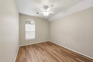 11030 Desert Springs Cir, Houston, TX 77095 - Photo 29