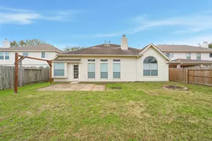 11030 Desert Springs Cir, Houston, TX 77095 - Photo 35