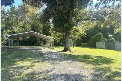 137 County Road 2090, Liberty, TX 77575 - Photo 25