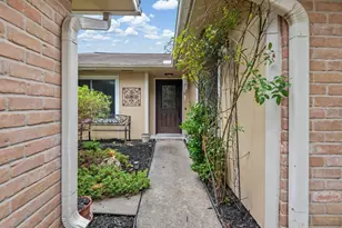 5822 Fallengate Dr, Spring, TX 77373 - Photo 5