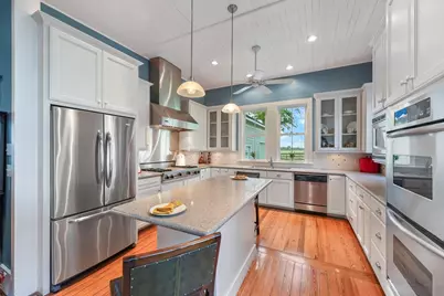 9058 Sam Houston Road, Brenham, TX 77833 - Photo 13