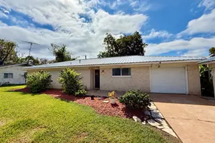 809 E Hamilton St, West Columbia, TX 77486 - Photo 3