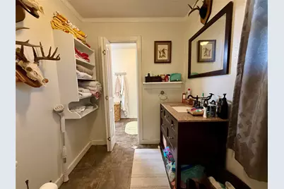 809 E Hamilton Street, West Columbia, TX 77486 - Photo 23