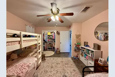 809 E Hamilton Street, West Columbia, TX 77486 - Photo 21