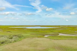 2631 Bluewater Hwy, Surfside Beach, TX 77541 - Photo 19