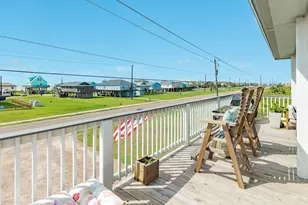 2631 Bluewater Hwy, Surfside Beach, TX 77541 - Photo 17