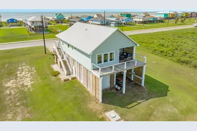 2631 Blue Water Hwy, Surfside Beach, TX 77541 - Photo 11