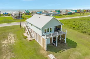 2631 Bluewater Hwy, Surfside Beach, TX 77541 - Photo 11