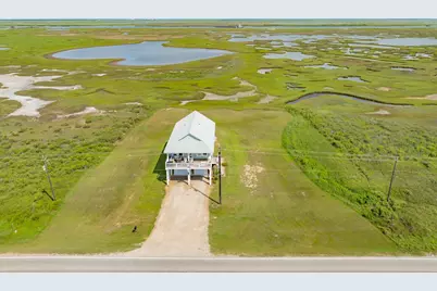 2631 Blue Water Hwy, Surfside Beach, TX 77541 - Photo 3