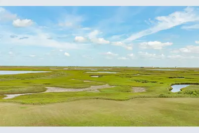 2631 Blue Water Hwy, Surfside Beach, TX 77541 - Photo 25