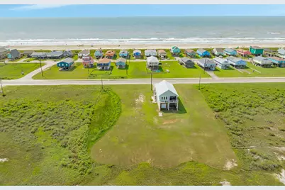 2631 Blue Water Hwy, Surfside Beach, TX 77541 - Photo 5