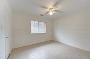 2915 Blue Mist Dr, Sugar Land, TX 77498 - Photo 17