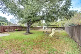 2915 Blue Mist Dr, Sugar Land, TX 77498 - Photo 23