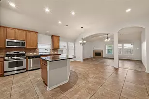 28207 Chalet Park Dr, Katy, TX 77494 - Photo 3