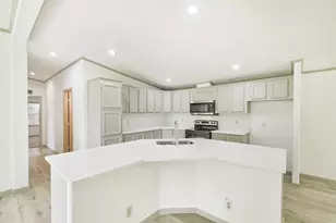 16222 Wild Oak Ln, Conroe, TX 77302 - Photo 9