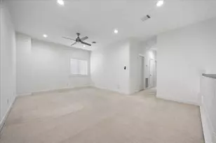 2214 Nantucket Dr, Houston, TX 77057 - Photo 25