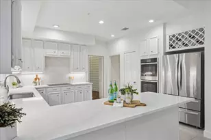 2214 Nantucket Dr, Houston, TX 77057 - Photo 13