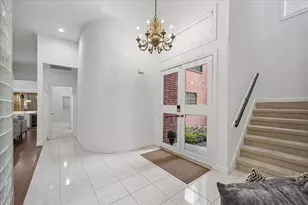 2214 Nantucket Dr, Houston, TX 77057 - Photo 5