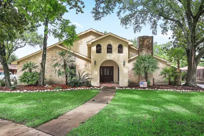 2620 Dow Circle, Deer Park, TX 77536 - Photo 1