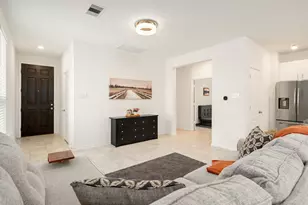 5022 Jonina Ln, Houston, TX 77048 - Photo 7