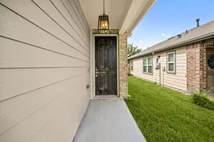 5022 Jonina Ln, Houston, TX 77048 - Photo 3