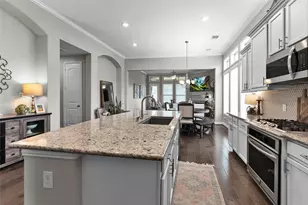 561 Rolling Brook Ln, Pinehurst, TX 77362 - Photo 13