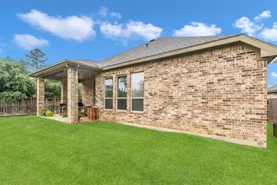 561 Rolling Brook Lane, Pinehurst, TX 77362 - Photo 5