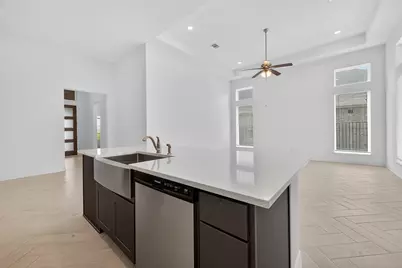 2919 Golden Isle Drive, Texas City, TX 77568 - Photo 15