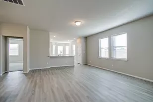 8403 Moonlight Bay Cir, Baytown, TX 77523 - Photo 7